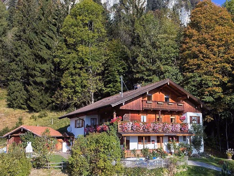 Das Bischofshäusl im Sommer